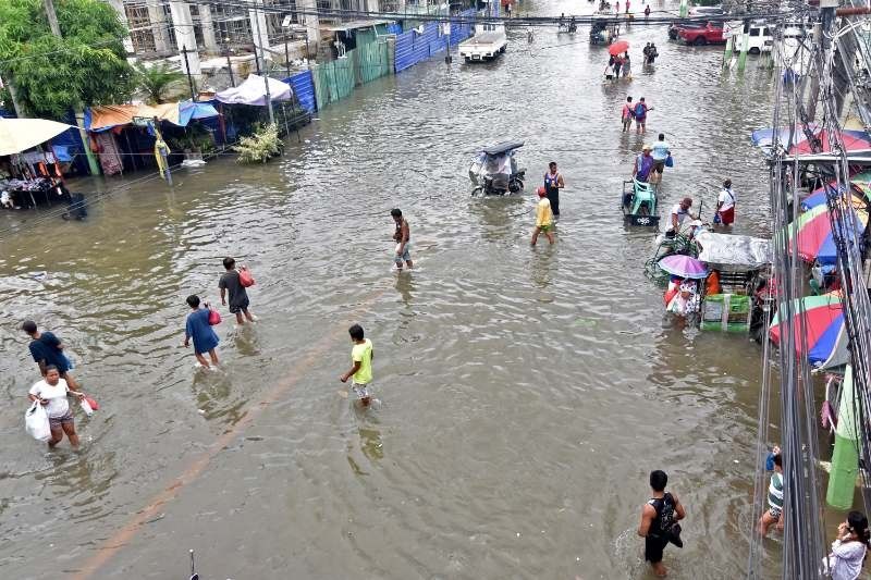 27 dead, 289K people displaced due to 'Egay' â�� NDRRMC